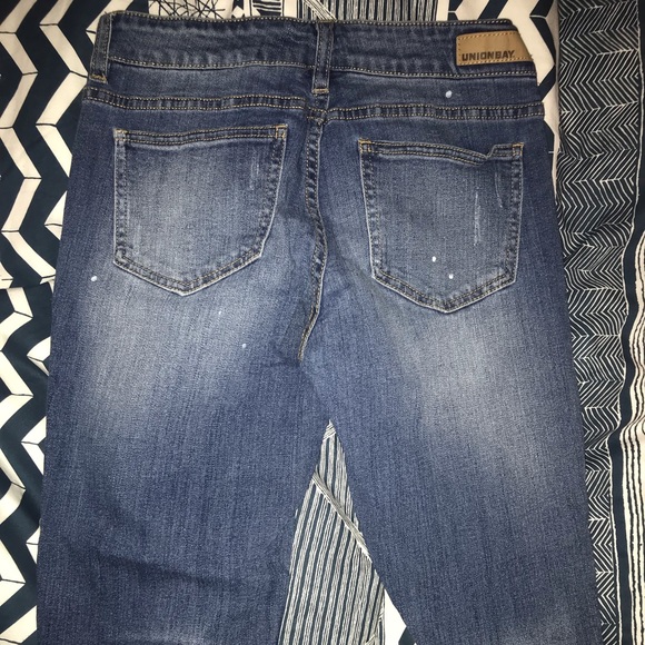 MID RISE JEANS - Picture 3 of 3